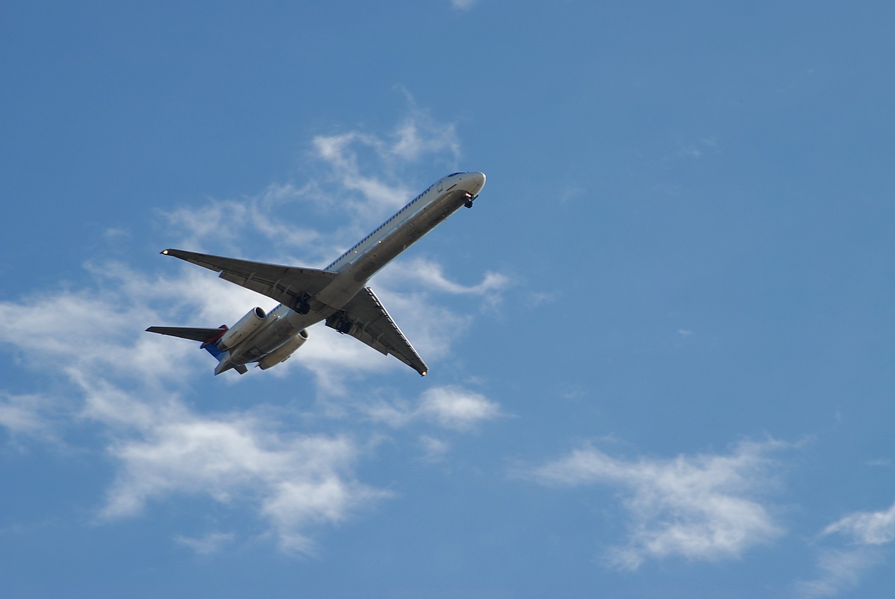 低空飞行设施，现代航空领域的核心支柱