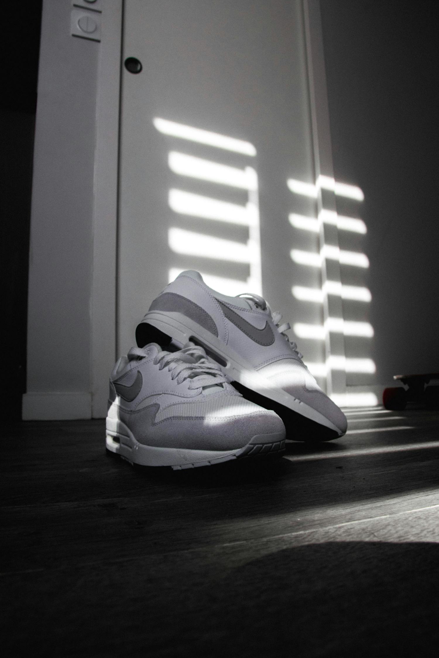 AirMax 1特价来袭，时尚舒适，绝佳选择！