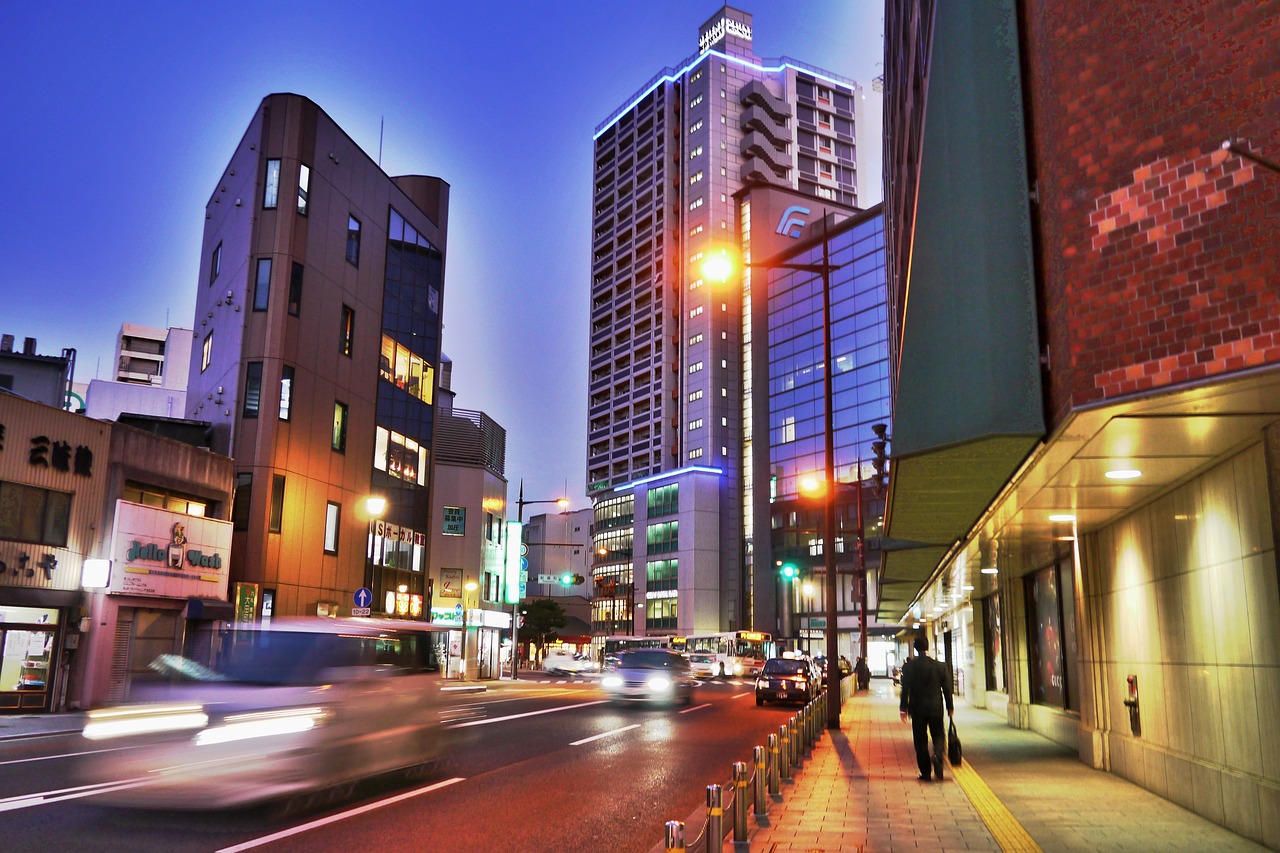机场大道，运城开放之门